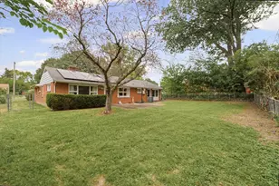 1407 W John St, Champaign, IL 61821 - Photo 32