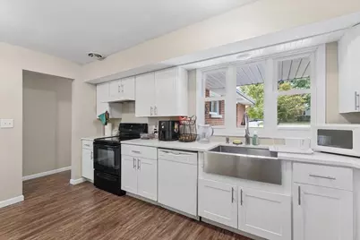 1407 W John Street, Champaign, IL 61821 - Photo 14