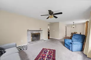 1407 W John St, Champaign, IL 61821 - Photo 8