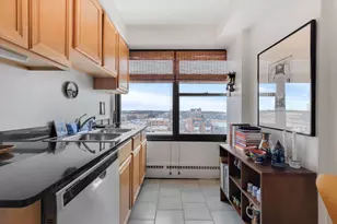 6030 N Sheridan Rd, Chicago, IL 60660 - Photo 6