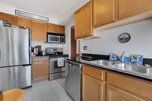 6030 N Sheridan Rd, Chicago, IL 60660 - Photo 10