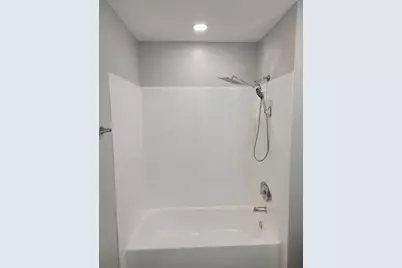 1350 S Lorraine Road #E, Wheaton, IL 60189 - Photo 20