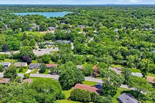 824 Skyline Dr, Barrington, IL 60010 - Photo 38