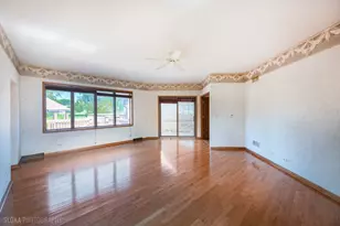 22W569 Glen Ct, Medinah, IL 60157 - Photo 32