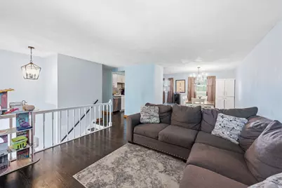 1419 Hampton Lane, Schaumburg, IL 60193 - Photo 4
