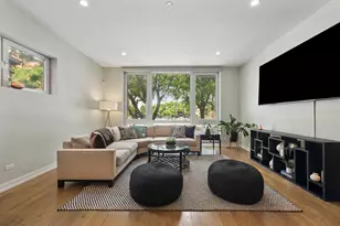 2423 W Rice St, Chicago, IL 60622 - Photo 4