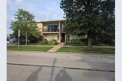 4645 W 95th Street #north, Oak Lawn, IL 60453 - Photo 1