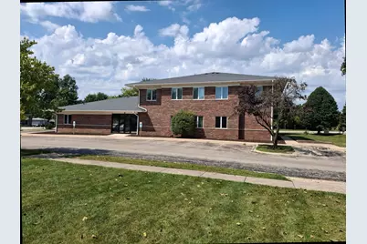 100 Wycliffe Drive, West Chicago, IL 60185 - Photo 1