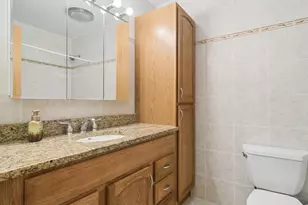 1120 Valley Stream Dr, Wheeling, IL 60090 - Photo 12