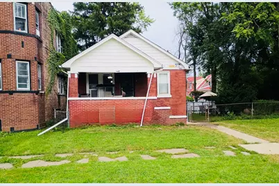 285 E 148th Place, Harvey, IL 60426 - Photo 2