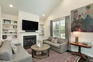 1215 Woodview Ln, Northbrook, IL 60062 - Photo 8