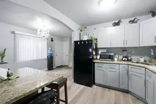 6909 S Ada St, Chicago, IL 60636 - Photo 6