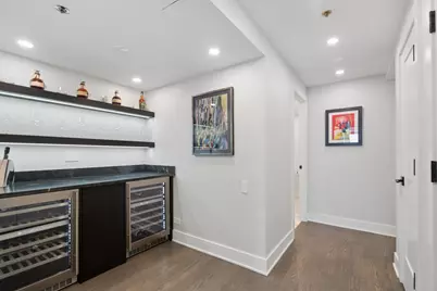 161 E Chicago Avenue #44A, Chicago, IL 60611 - Photo 14