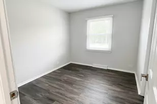 63 St Marys Pkwy, Buffalo Grove, IL 60089 - Photo 10