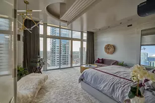 200 W Grand Ave, Chicago, IL 60654 - Photo 30