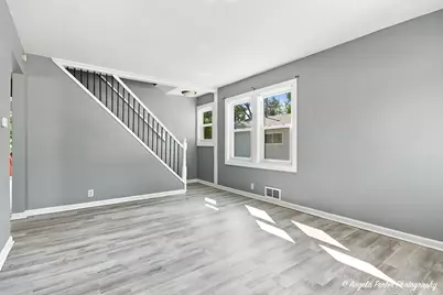 1621 Round Lake Drive, Round Lake Beach, IL 60073 - Photo 4