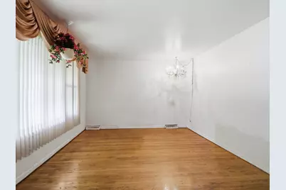 9911 S Lafayette Avenue, Chicago, IL 60628 - Photo 2