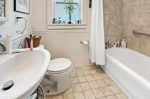 5057 W Newport Ave, Chicago, IL 60641 - Photo 10