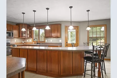 10230 Heatherridge Lane, Rockford, IL 61107 - Photo 8