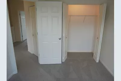 1065 Manchester Circle, Grayslake, IL 60030 - Photo 22