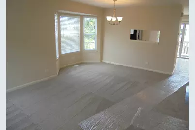 1065 Manchester Circle, Grayslake, IL 60030 - Photo 6