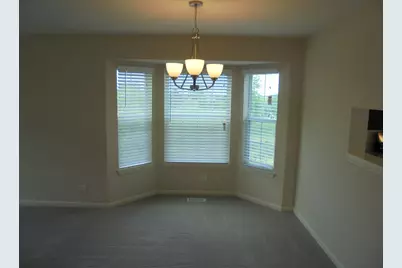 1065 Manchester Circle, Grayslake, IL 60030 - Photo 18