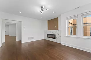 5304 W Cornelia Ave, Chicago, IL 60641 - Photo 10