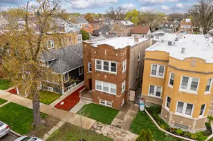 5304 W Cornelia Ave, Chicago, IL 60641 - Photo 12