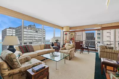 250 E Pearson Street #2206, Chicago, IL 60611 - Photo 2