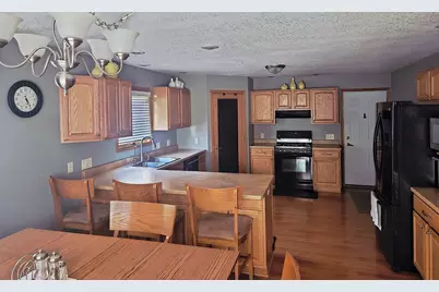 404 E Buffalo Street, Polo, IL 61064 - Photo 8