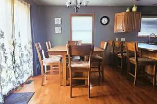 404 E Buffalo St, Polo, IL 61064 - Photo 6