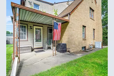 205 Saint Louis Avenue, Rockford, IL 61104 - Photo 30