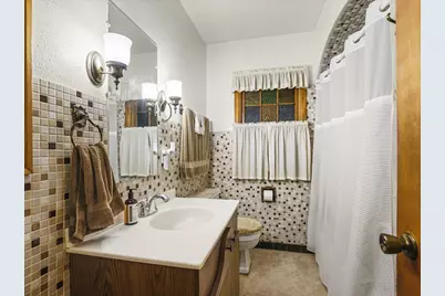 205 Saint Louis Avenue, Rockford, IL 61104 - Photo 20