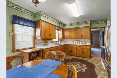 205 Saint Louis Avenue, Rockford, IL 61104 - Photo 16
