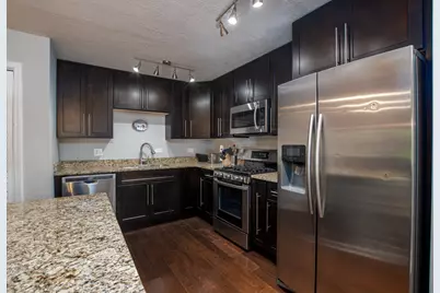 [Address not provided], Woodridge, IL 60517 - Photo 12