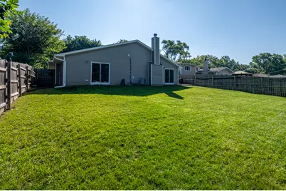 [Address not provided], Woodridge, IL 60517 - Photo 30