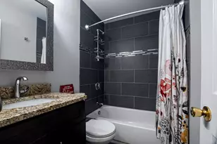 7212 Sprucewood Ave, Woodridge, IL 60517 - Photo 16