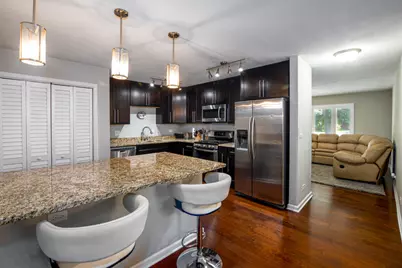 [Address not provided], Woodridge, IL 60517 - Photo 6