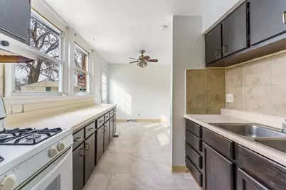 1370 Fargo Avenue #E, Des Plaines, IL 60018 - Photo 6