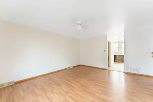 1370 Fargo Ave, Des Plaines, IL 60018 - Photo 4