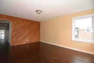 2710 Reuter St, Franklin Park, IL 60131 - Photo 6