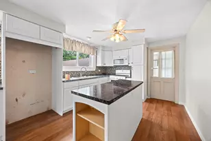 17 S Wabash Ave, Glenwood, IL 60425 - Photo 8