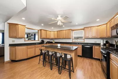 7211 Stickney Avenue, Bridgeview, IL 60455 - Photo 6