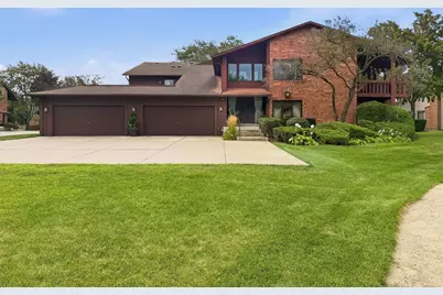 3105 Toulon Drive, Northbrook, IL 60062 - Photo 1
