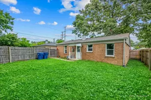 1706 North Ave, Waukegan, IL 60085 - Photo 30
