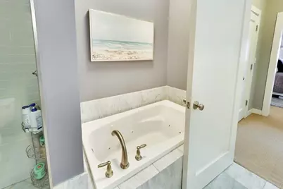 3028 W Roscoe Street #203, Chicago, IL 60618 - Photo 22