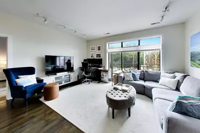 3028 W Roscoe Street #203, Chicago, IL 60618 - Photo 10