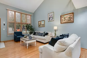 11733 Seagull Ln, Palos Heights, IL 60463 - Photo 2