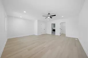 1043 Ashridge Ln, University Park, IL 60484 - Photo 16