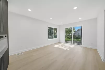 1043 Ashridge Lane, University Park, IL 60484 - Photo 10